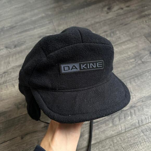 Rare Epic Vintage Y2K Dakine Cadet Ear Flap Tassle Brim Winter Beanie Cap Hat - Picture 1 of 8